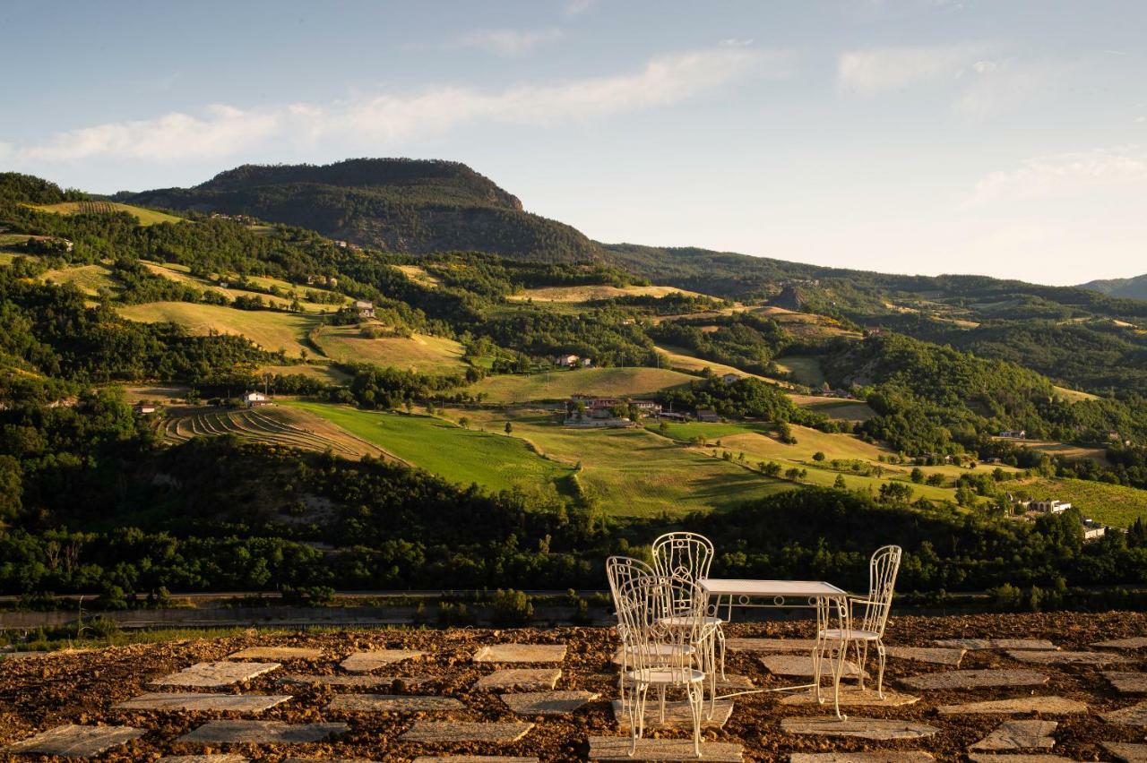 Villa Relais Sant'Ambrogio à Bobbio Extérieur photo